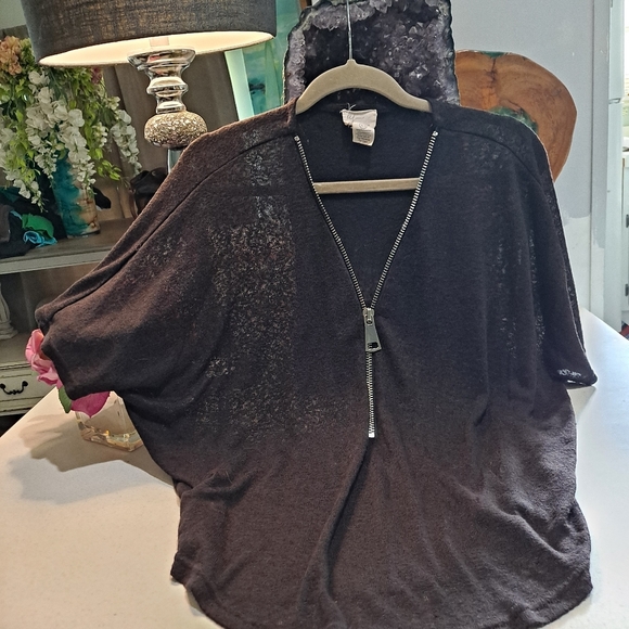 Tops - Zipper top